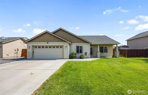 314 J St SE, Ephrata, WA 98823