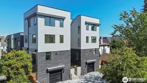 7741 15th Ave NE #A, Seattle, WA 98115