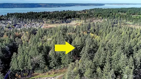 871 Lucille St, Camano Island, WA 98282