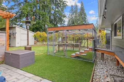 Exterior - 10433 23rd Dr SE, Everett, WA 98208 photo 11 of 11