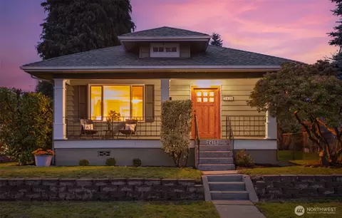 Exterior - 2410 Pine St, Everett, WA 98201 photo 11 of 12