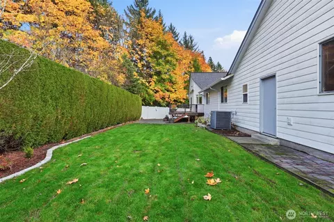 Exterior - 1533 SW 7th Cir, Camas, WA 98607 photo 5 of 6