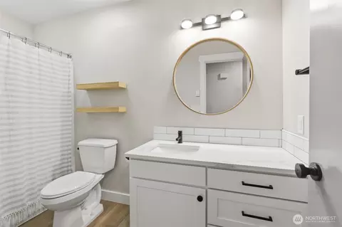 Bath - 1533 SW 7th Cir, Camas, WA 98607 photo 1 of 4