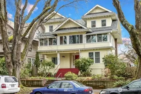 5214 17th Ave NE, Seattle, WA 98105