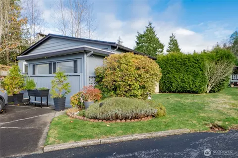 8370 Harborview Rd #15, Blaine, WA 98230