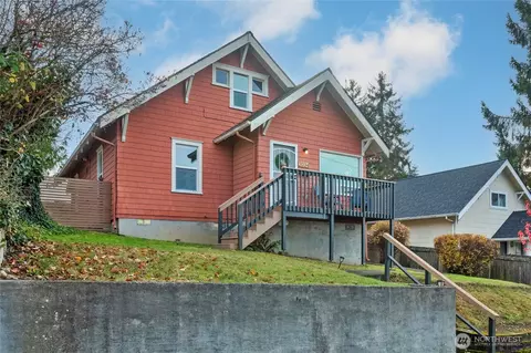 2034 E Fairbanks St, Tacoma, WA 98404