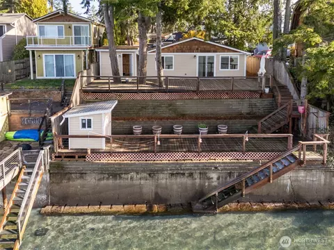 3130 Steamboat Island Rd NW, Olympia, WA 98502