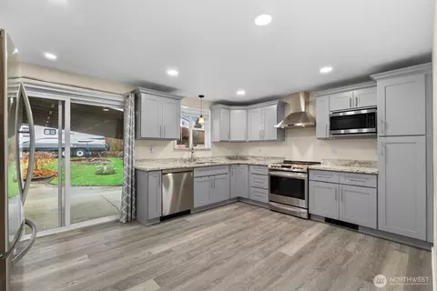 2232 E Wright Ave, Tacoma, WA 98404 photo 7