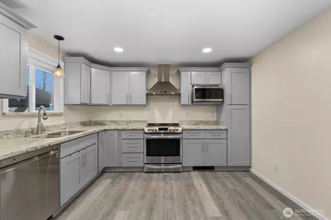 2232 E Wright Ave, Tacoma, WA 98404 photo 9