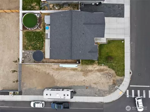705 E Mt Adams St, Othello, WA 99344 photo 8