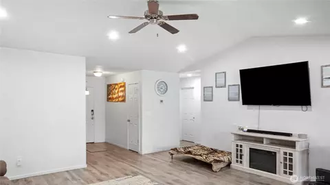 705 E Mt Adams St, Othello, WA 99344 photo 32