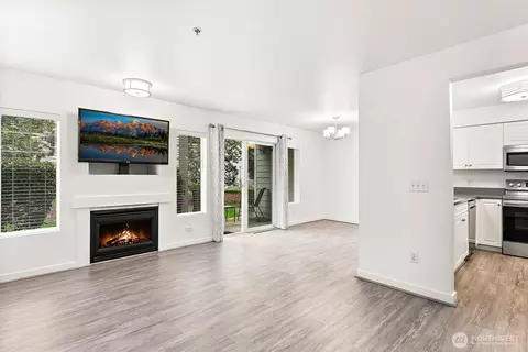 15150 140th Way SE #S-103, Renton, WA 98058