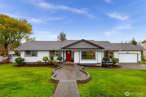 6074 Meadow Crescent St, Ferndale, WA 98248