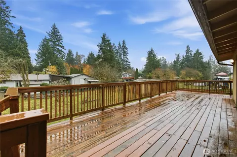 Exterior - 19317 5th Ave E, Spanaway, WA 98387 photo 3 of 9