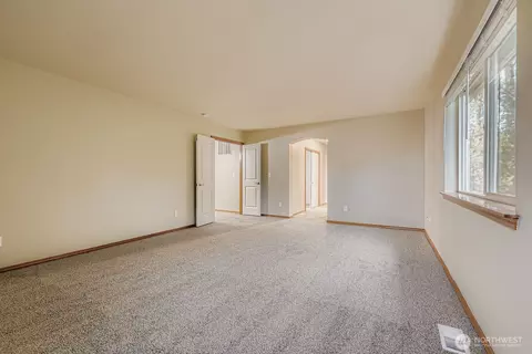 Living - 16305 37th Dr SE, Bothell, WA 98012 photo 9 of 9