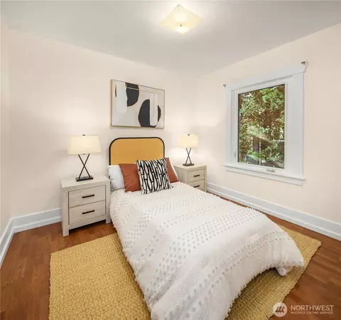 151 N 77th St, Seattle, WA 98103 photo 15