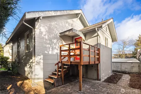 151 N 77th St, Seattle, WA 98103 photo 23