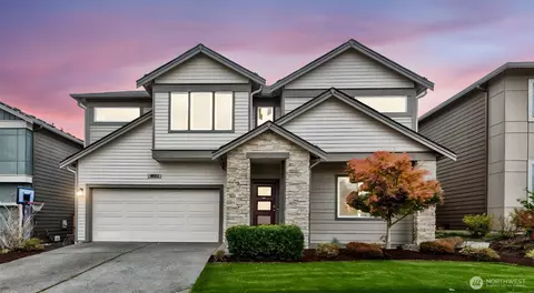 8327 51st St NE, Marysville, WA 98270
