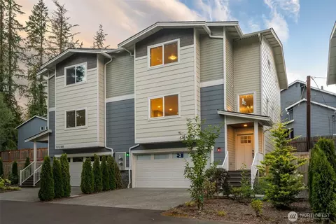 13128 12th Dr SE #B, Everett, WA 98208