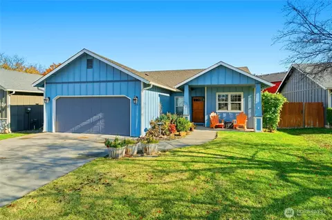 1313 SE Newgate Dr, College Place, WA 99324