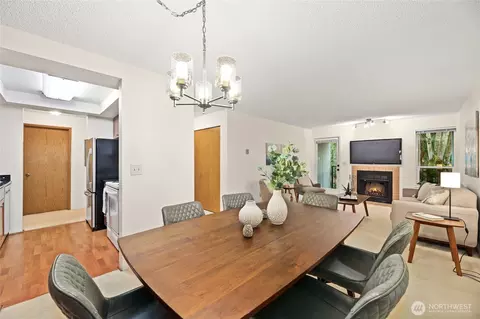 13717 Linden Ave N #213, Seattle, WA 98133