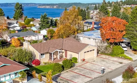1747 N Narrows Dr, Tacoma, WA 98406
