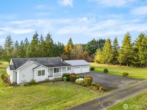 120 Lumsden Ln, Toledo, WA 98591