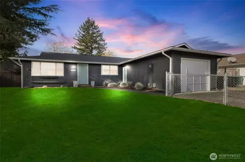 2942 Sun Mountain Dr, Enumclaw, WA 98022