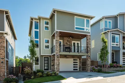 7547 S 130th Pl, Seattle, WA 98178