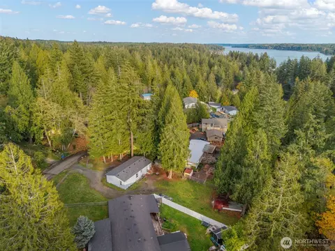110 E Huckleberry Dr, Grapeview, WA 98546 photo 28
