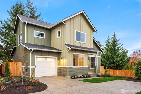 29 Beargrass Ln NE, Poulsbo, WA 98370