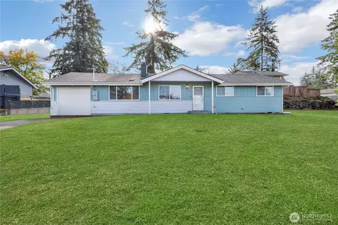 9126 Winona St SW, Lakewood, WA 98498