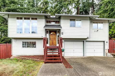 Exterior - 231 59th Pl SE, Everett, WA 98203 photo 2 of 9