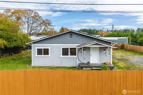 14923 W Thorne Ln SW, Lakewood, WA 98498