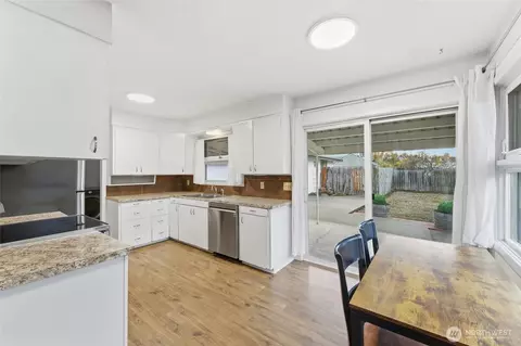 Kitchen - 624 Juniper St, Walla Walla, WA 99362 photo 1 of 3