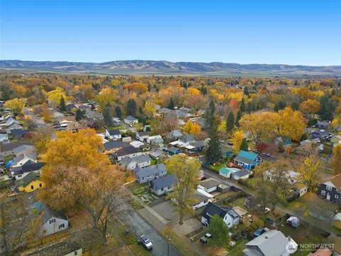 View/Area - 624 Juniper St, Walla Walla, WA 99362 photo 1 of 1