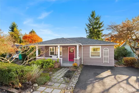 5230 242nd St SW, Mountlake Terrace, WA 98043