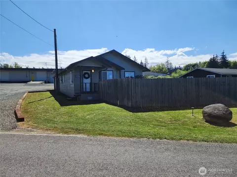 2350 E Pioneer Rd, Port Angeles, WA 98362