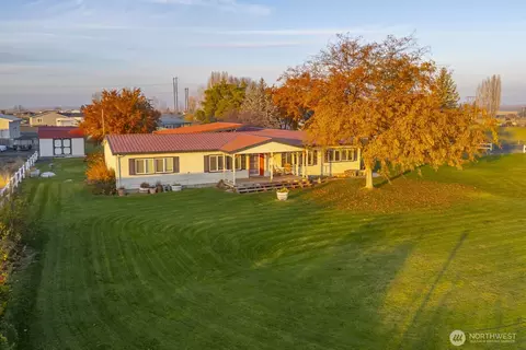1132 NE C Rd, Moses Lake, WA 98837