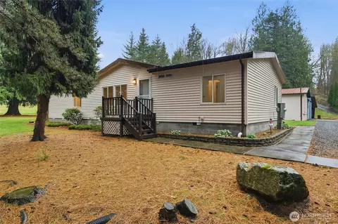 8381 N Telegraph Rd, Everson, WA 98247