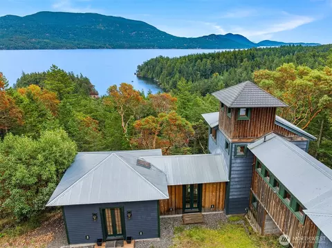View/Area - 223 Blanc Rd, Eastsound, WA 98245 photo 3 of 6