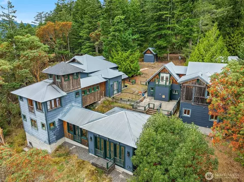Exterior - 223 Blanc Rd, Eastsound, WA 98245 photo 5 of 6
