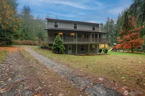 5735 SE Alpine Rd, Olalla, WA 98359