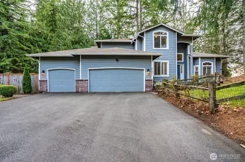 27831 NE 30th St, Redmond, WA 98053