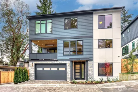 11218 NE 67th St, Kirkland, WA 98033