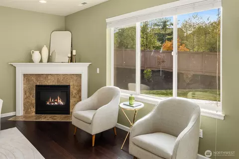 Living - 18214 41st Ave SE, Bothell, WA 98012 photo 2 of 5