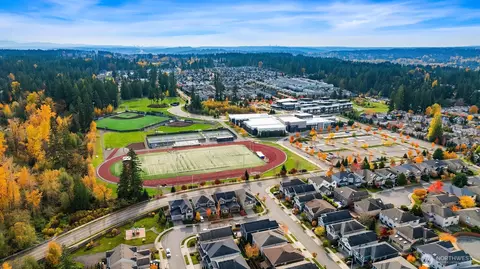 View/Area - 18214 41st Ave SE, Bothell, WA 98012 photo 4 of 5