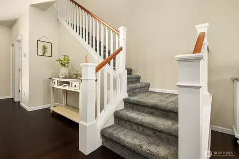 Entry Way - 18214 41st Ave SE, Bothell, WA 98012 photo 2 of 2