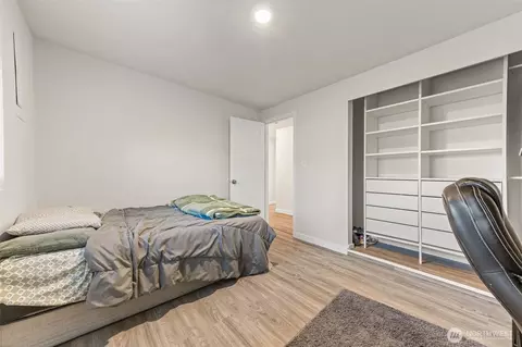 Bedroom - 503 Coe Ln SW, Orting, WA 98360 photo 4 of 5