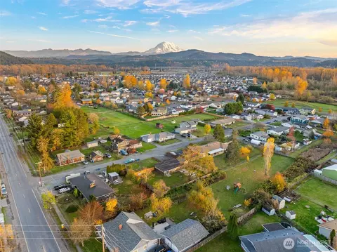 View/Area - 503 Coe Ln SW, Orting, WA 98360 photo 1 of 1